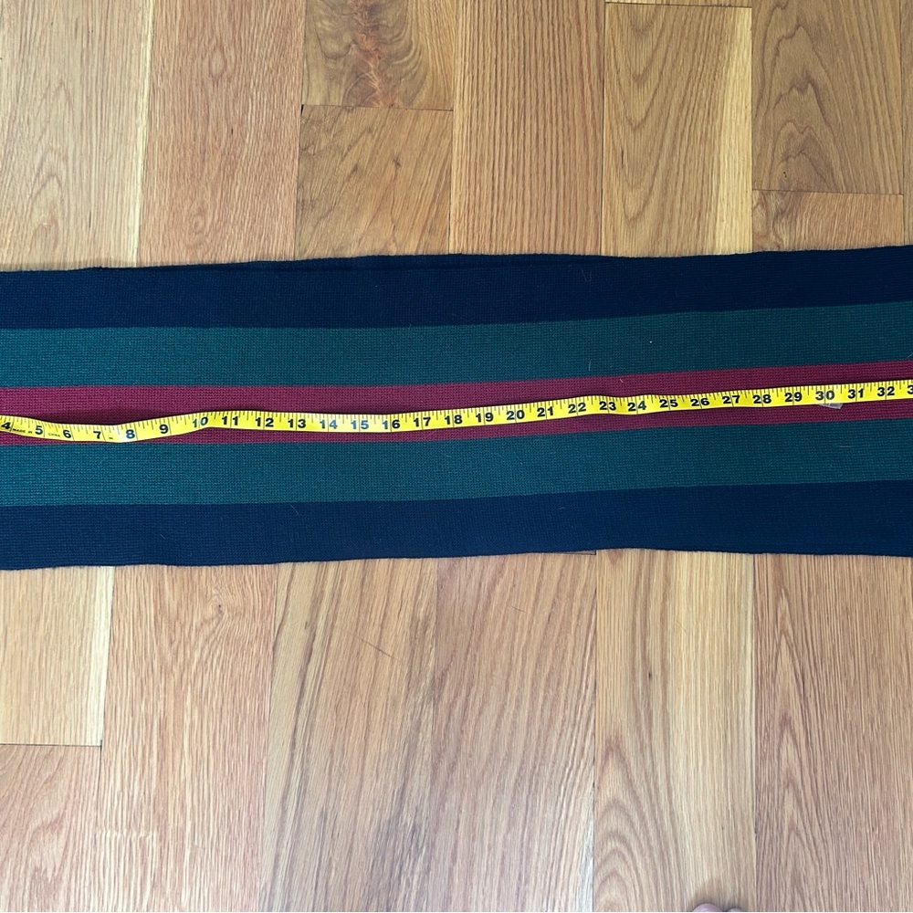 Gucci Men's Scarf in Black, Green, and Red